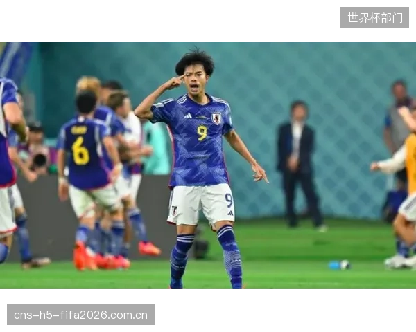 三笘薫和久保建英的边路突破是日本队核心战术，将对任何世界杯级别防线构成威胁。